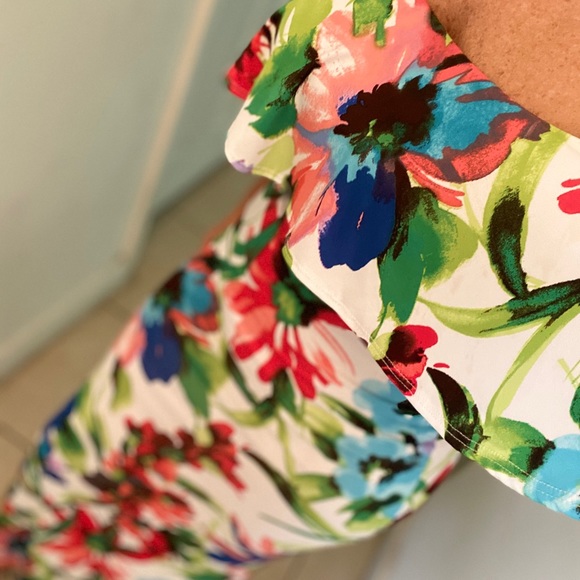 Use with tag 🏷 Long floral dress💐 - Picture 4 of 8